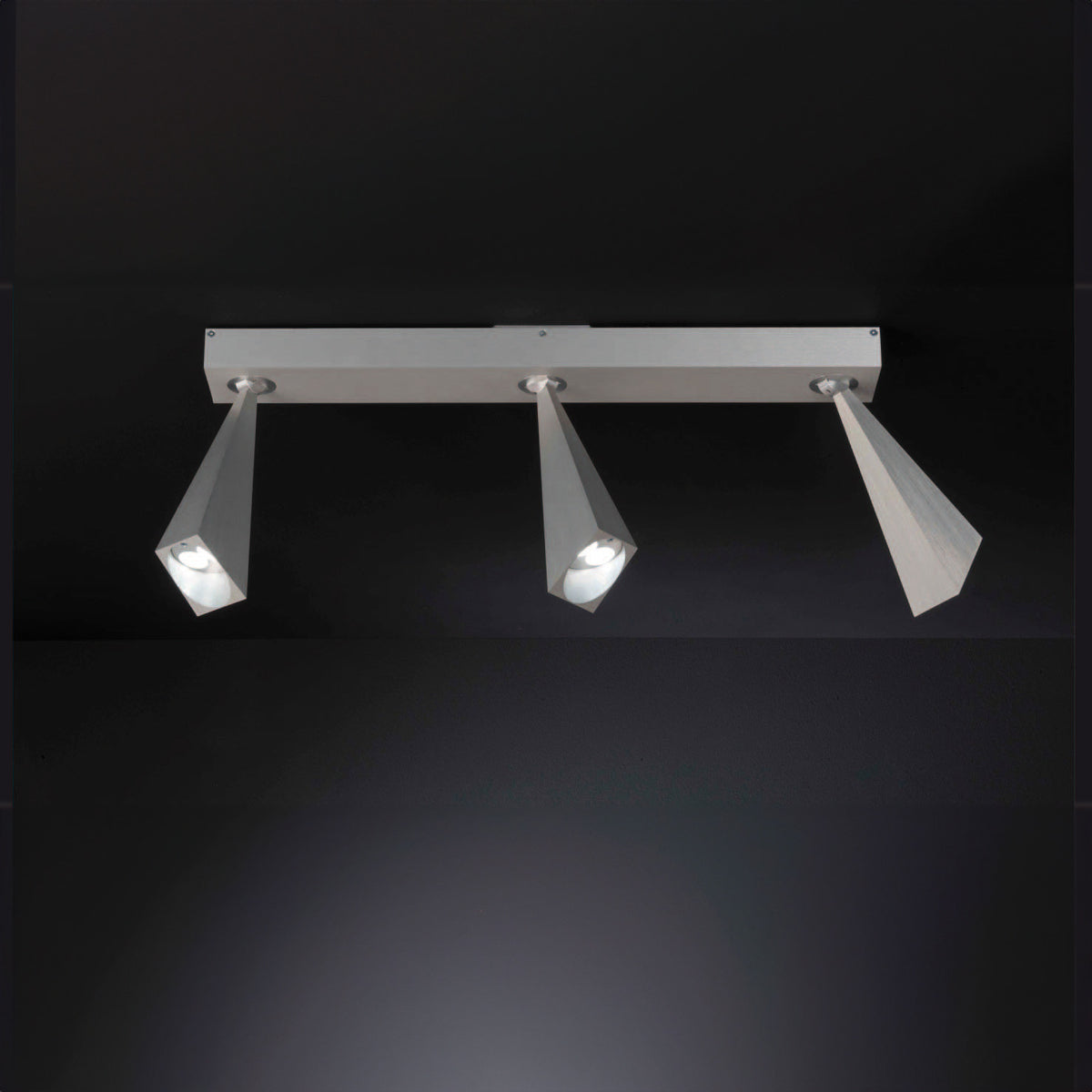 Lerion 12 III LED Wand,-Deckenleuchte 36W